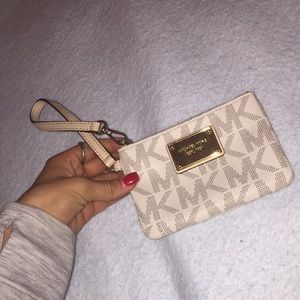 MK wallet